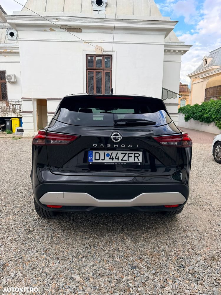 Nissan Qashqai - 1