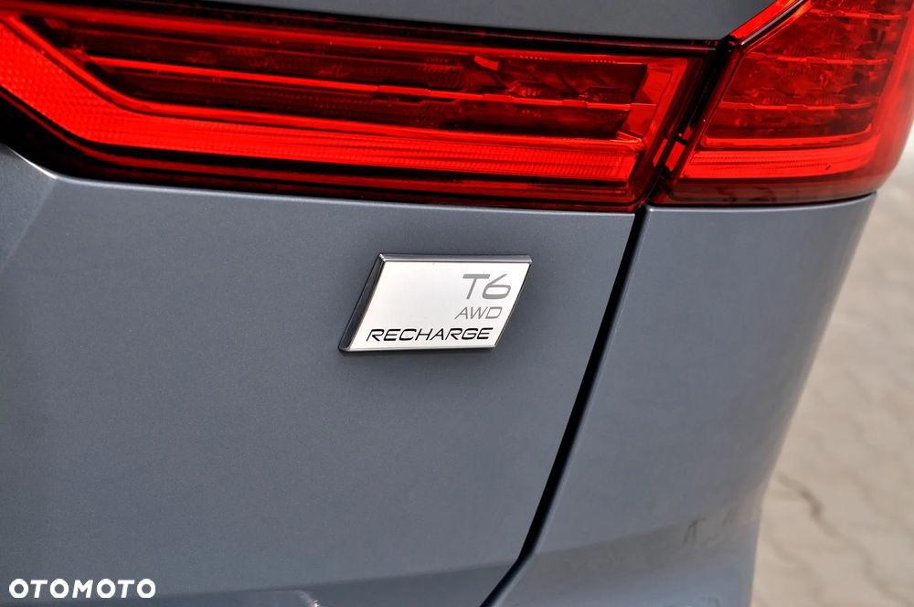 Volvo XC 60 T6 AWD Recharge Geartronic RDesign - 11