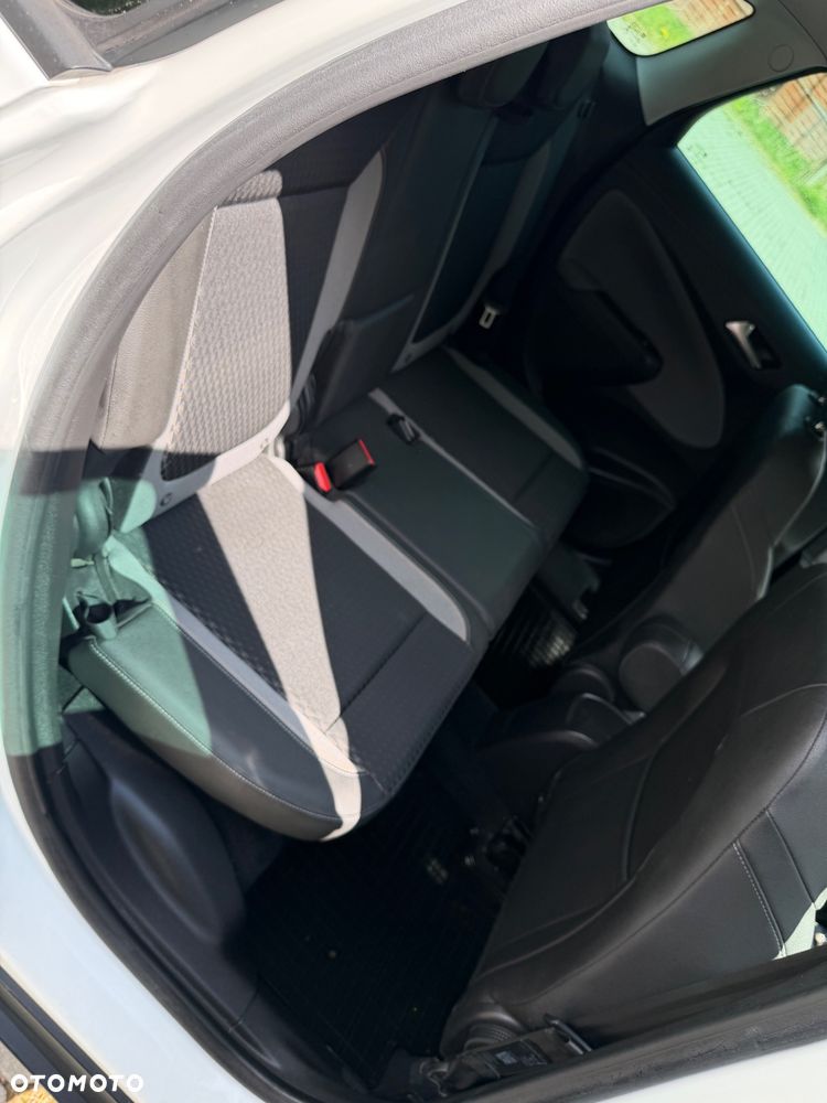 Opel Crossland X 1.2 T Elite S&S - 22