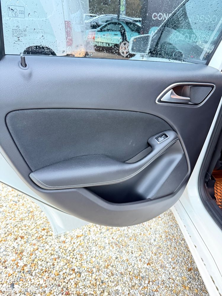 Mercedes-Benz B 220 d 7G-DCT Style - 16