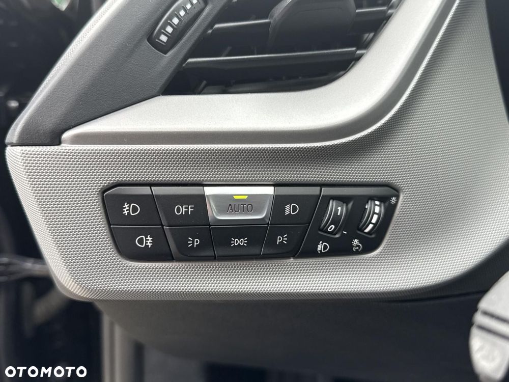 BMW Seria 1 118i Advantage - 20