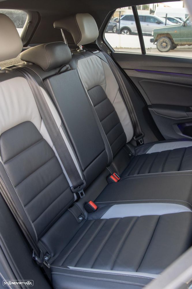 VW Golf 2.0 TDI SCR DSG GTD - 15