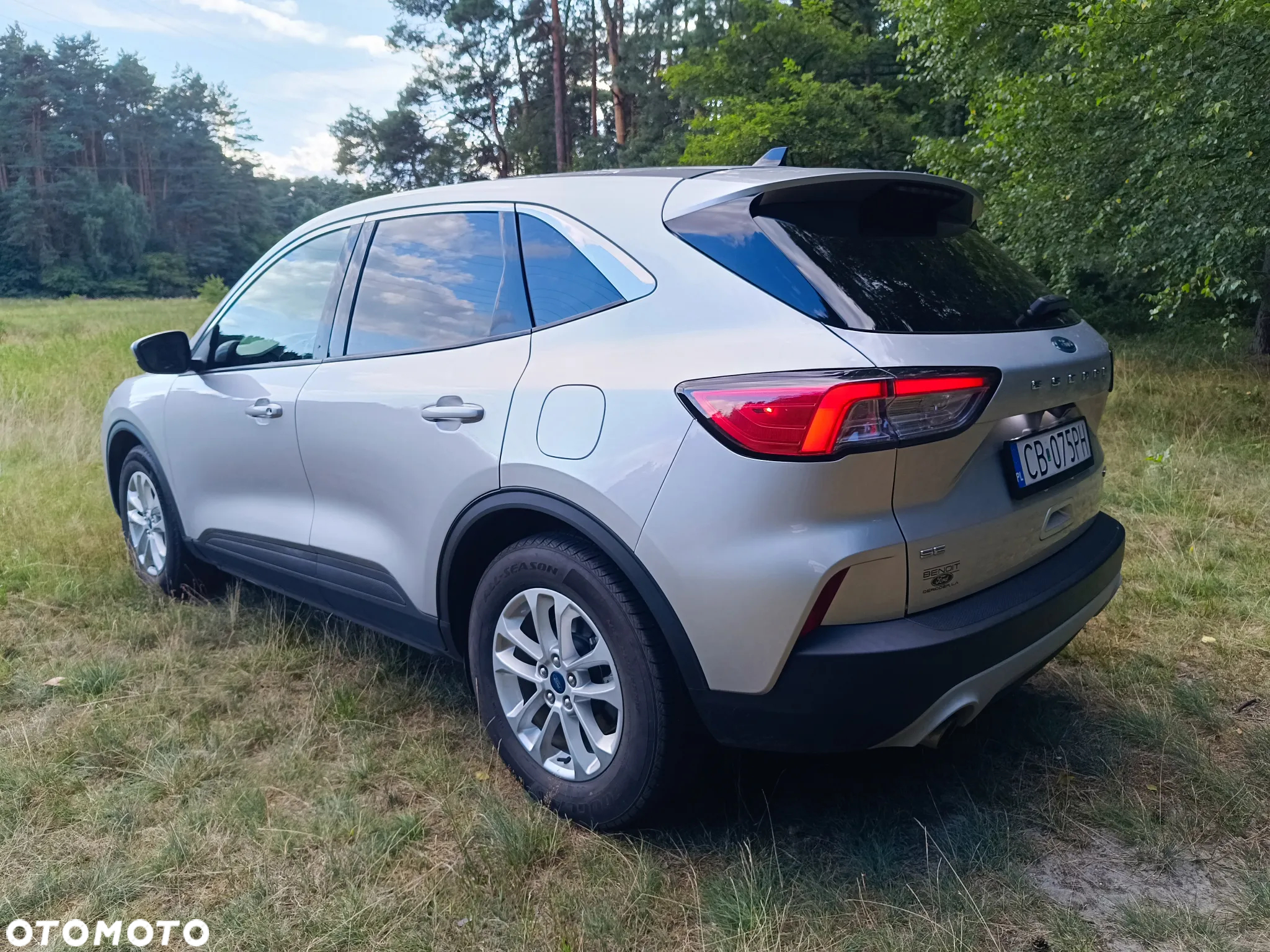 Ford Kuga - 8