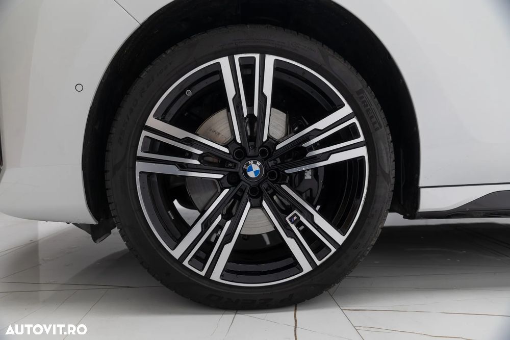 BMW Seria 7 - 12