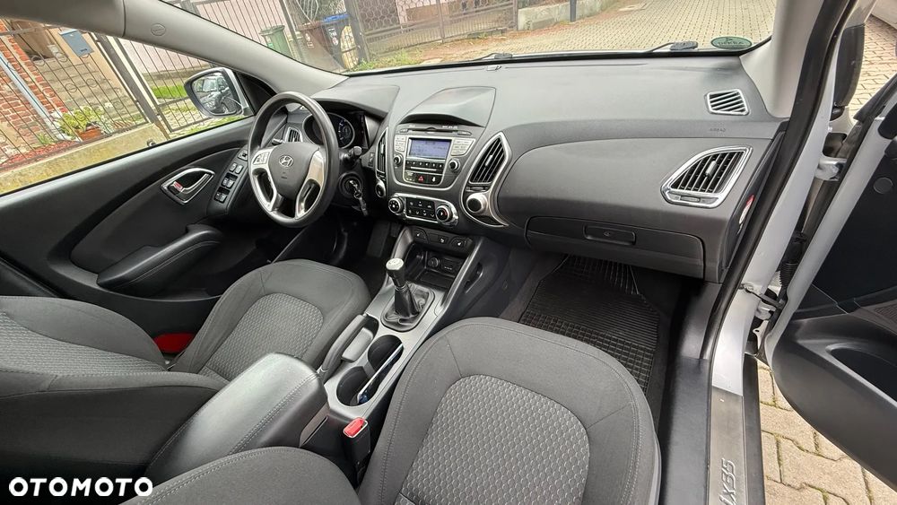 Hyundai ix35 2.0 2WD Comfort - 12
