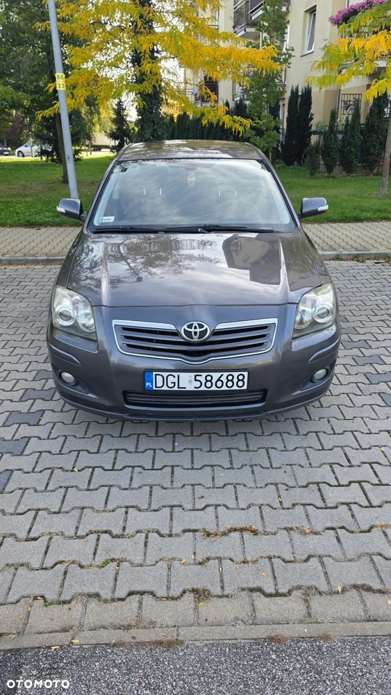 Toyota Avensis 2.0 D-4D Sol - 27