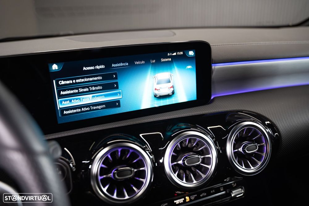 Mercedes-Benz A 250 Limousine e 8G-DCT - 29