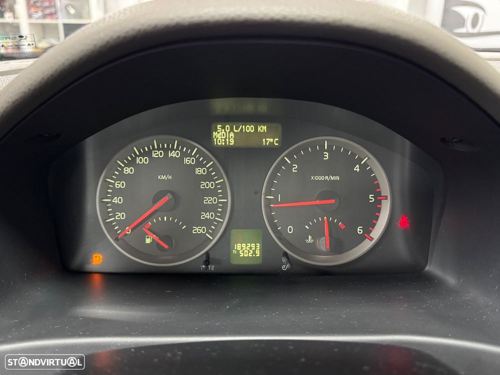 Volvo C30 1.6 D Drive Momentum - 26