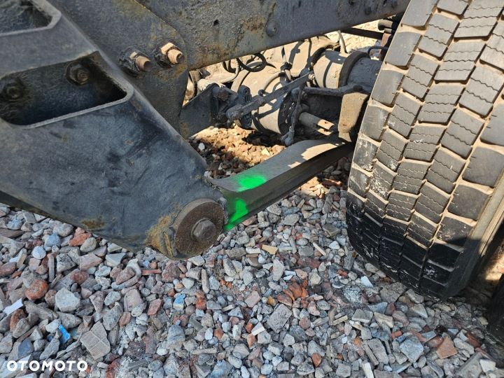 WIESZAK UCHWYT ŁAPA MOCOWANIE PÓŁRESORA RESORA IVECO EUROCARGO FELGI 17,5 - 2