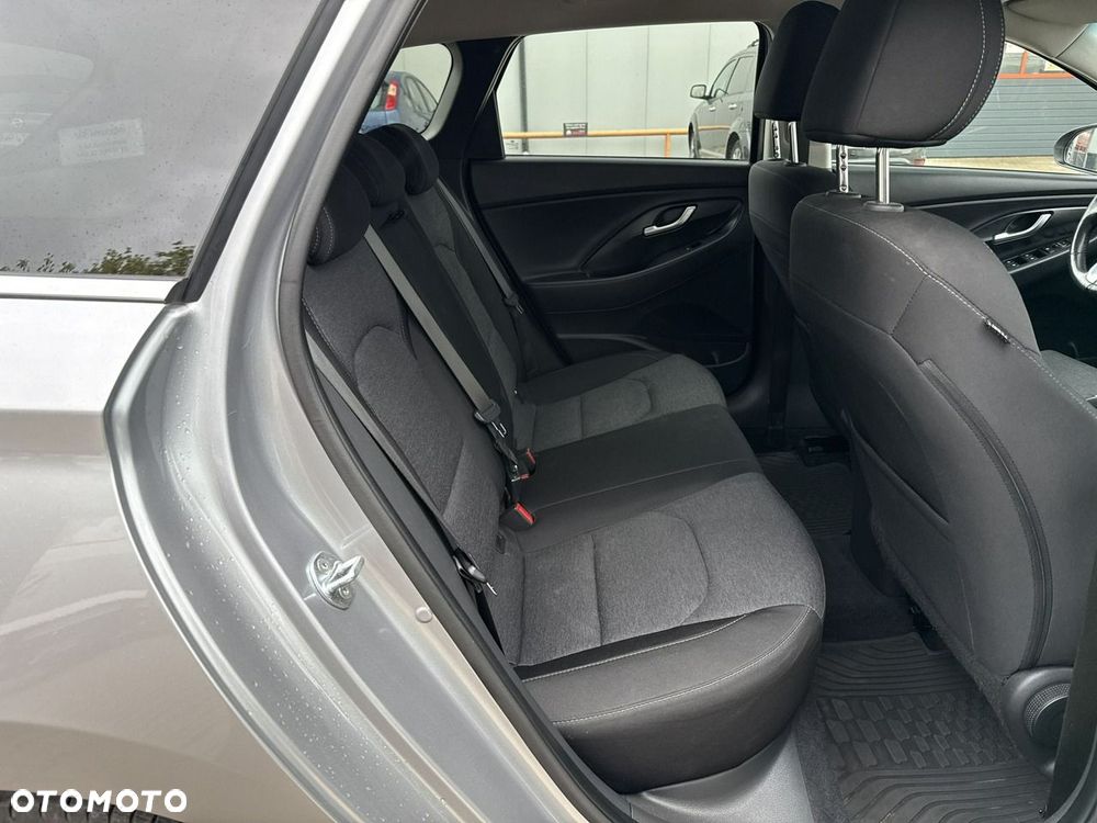 Hyundai i30 1.0 T-GDI Smart - 18