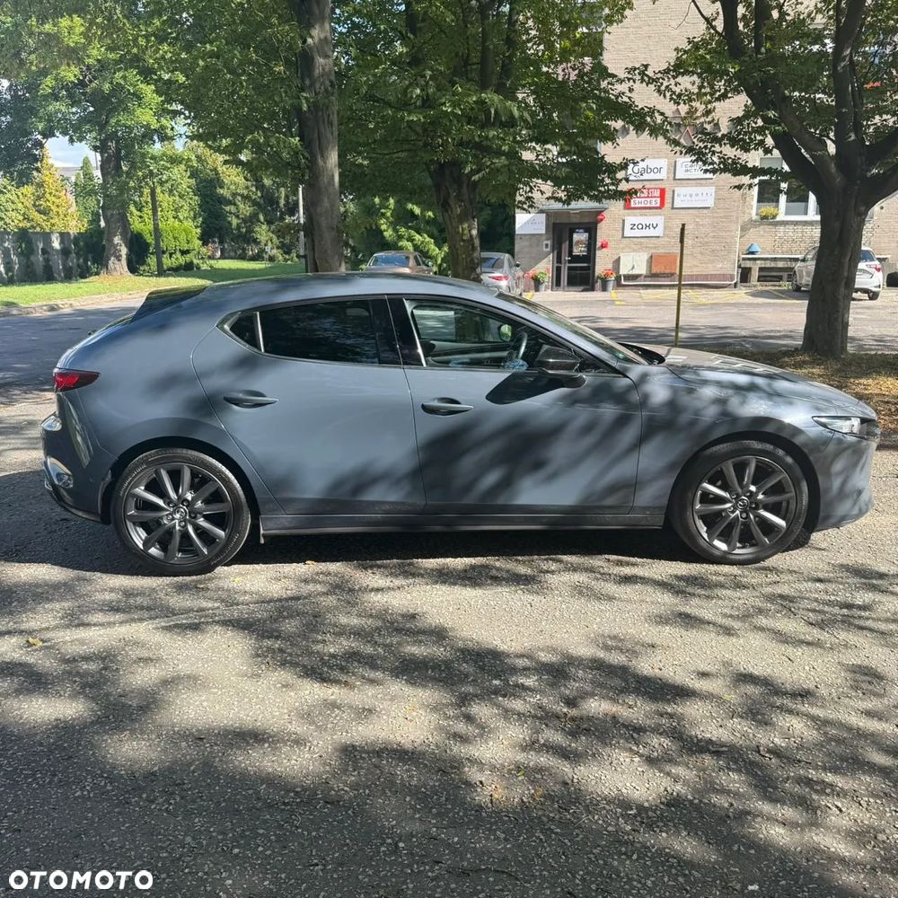 Mazda 3 - 4