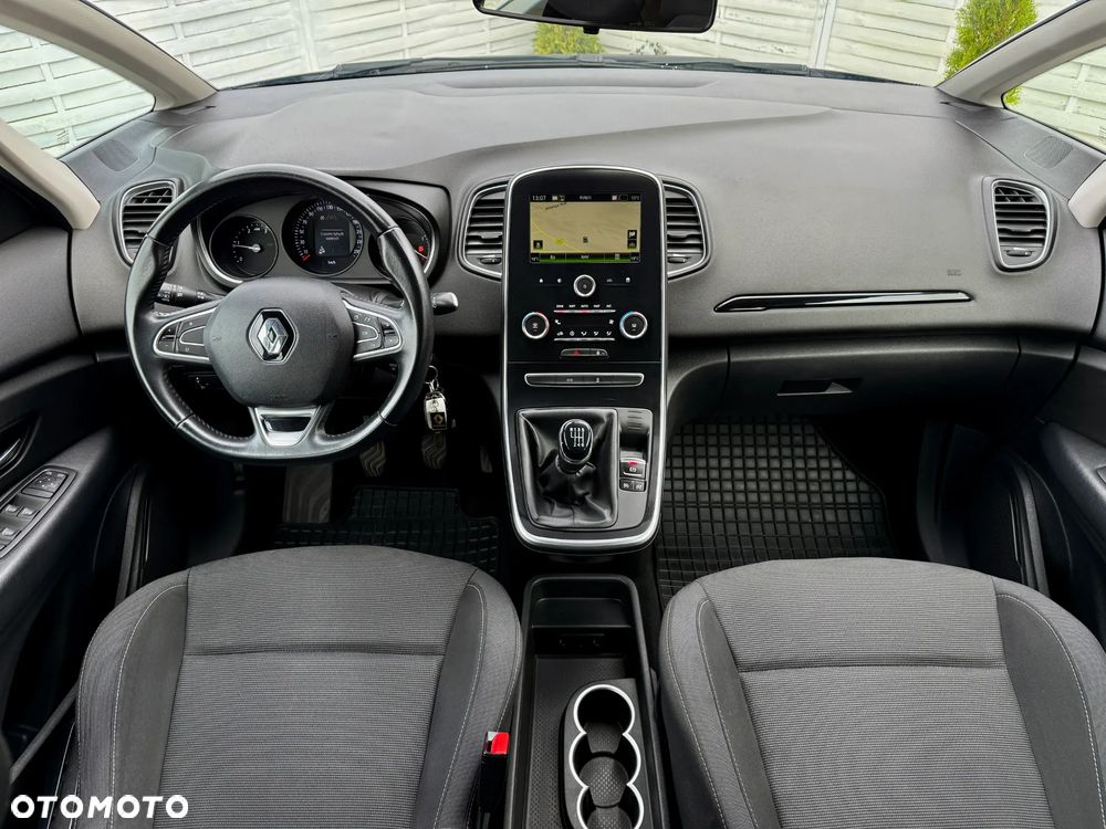 Renault Scenic BLUE dCi 120 BUSINESS EDITION - 9