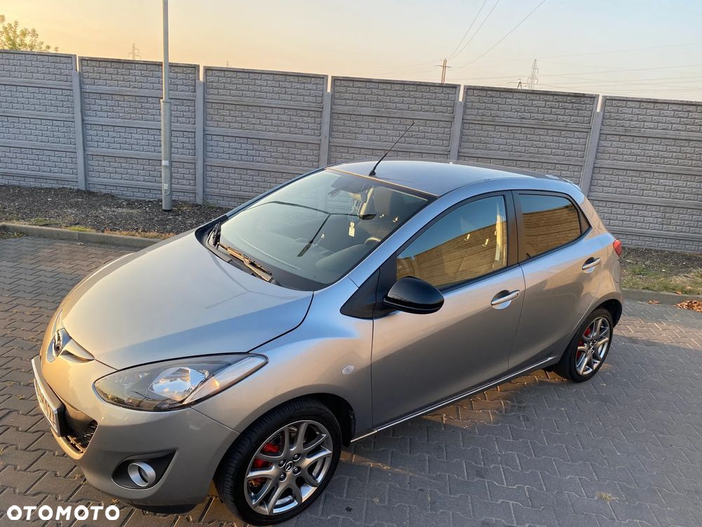 Mazda 2 1.3 Exclusive + - 21