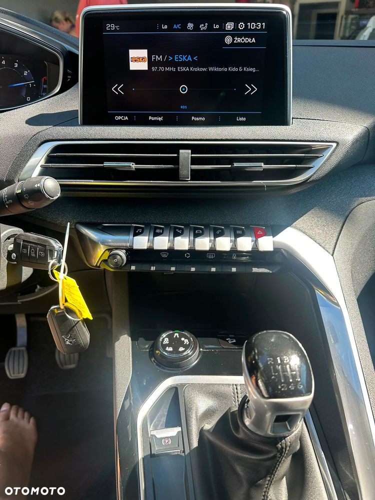 Peugeot 3008 PureTech 130 Stop & Start GPF Crossway - 11