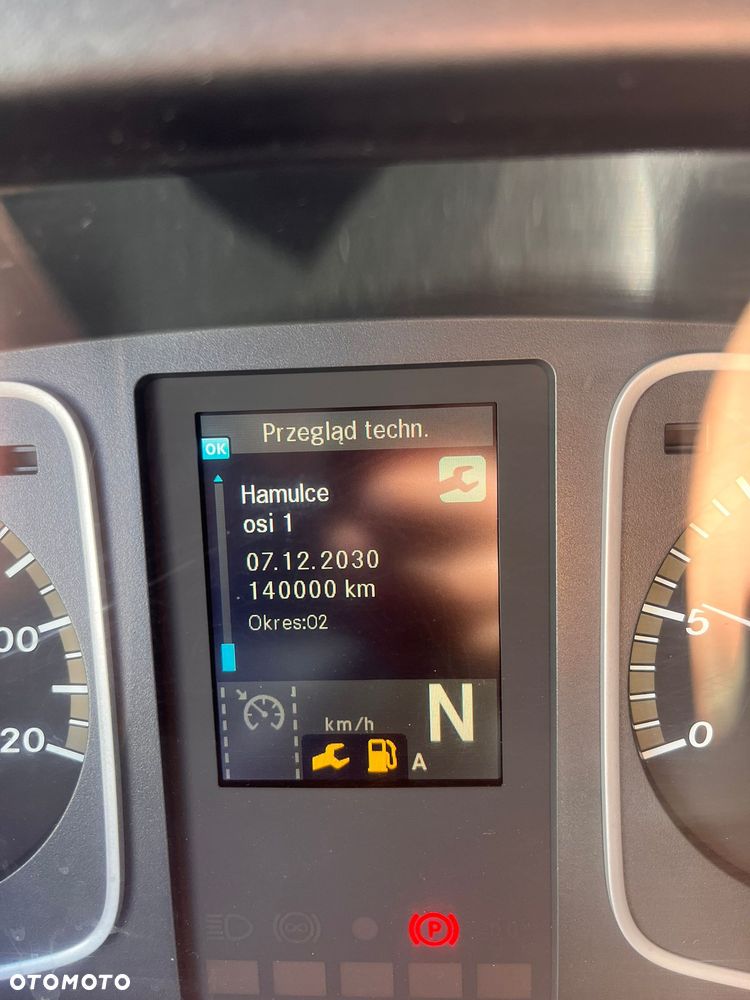 Mercedes-Benz ATEGO 1224L KONTENER 7.25 m * 3-OSOBOWY *| E-6 - 17