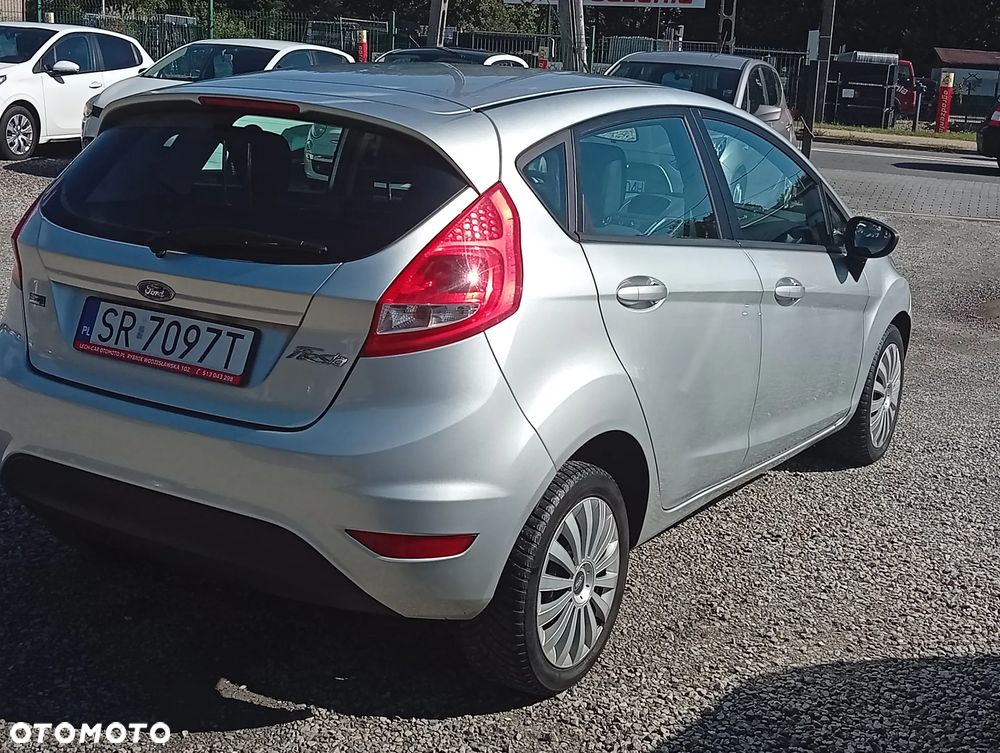 Ford Fiesta 1.25 Ghia EU5 - 6