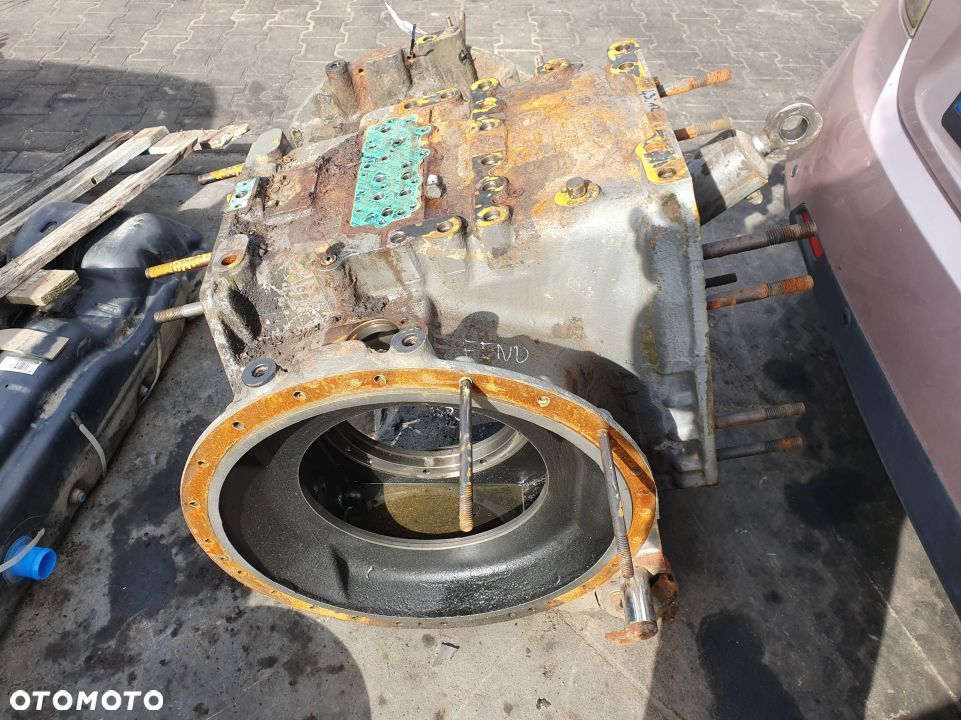 OBUDOWA TRAKTOR FENDT 926 VARIO 660/102-004 - 1