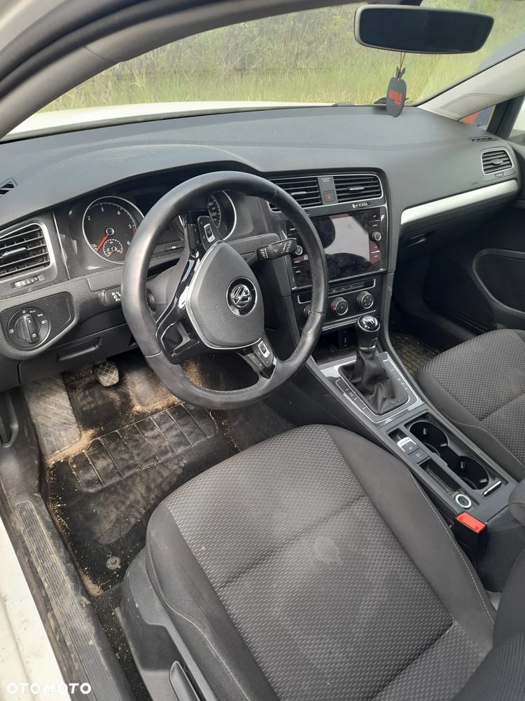 Volkswagen Golf 1.6 TDI BMT Trendline - 5