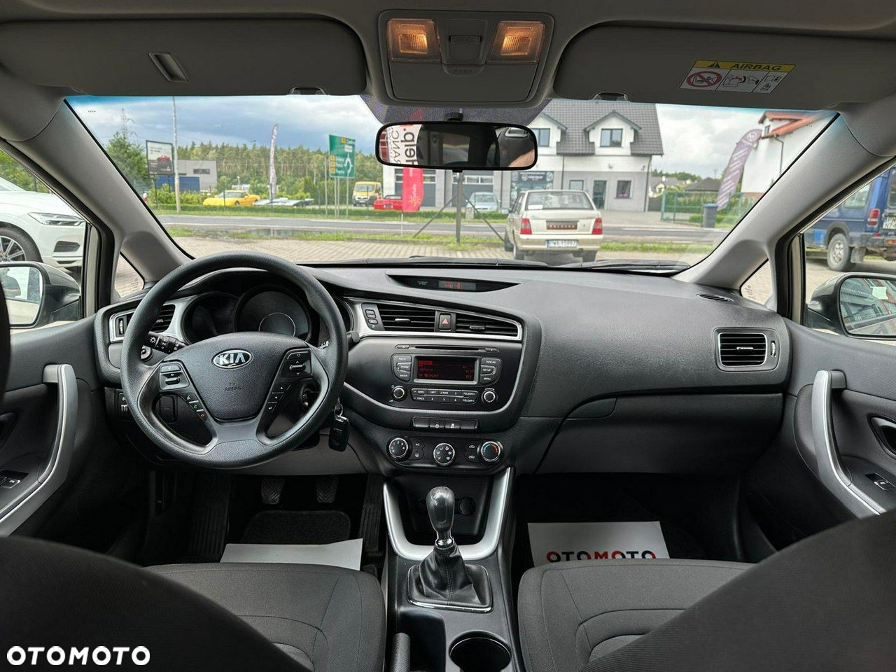 Kia Ceed - 14