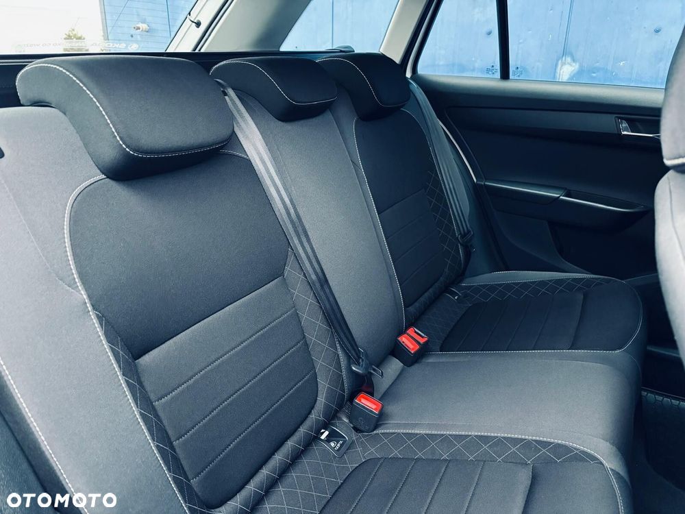 Skoda Fabia 1.0 TSI Ambition - 17
