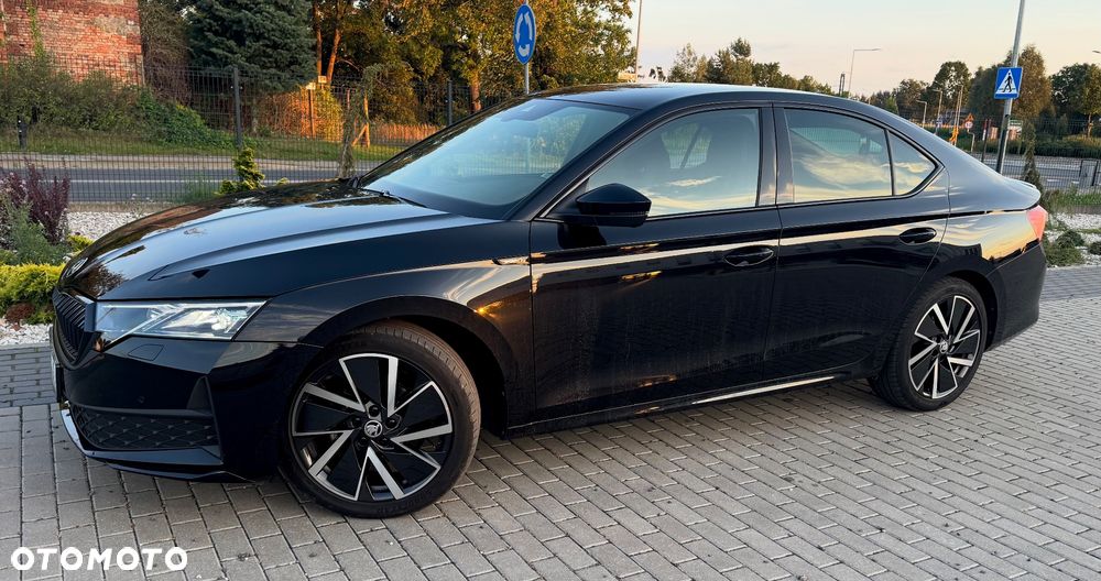 Skoda Octavia 1.5 TSI e-Tec Sportline DSG - 1