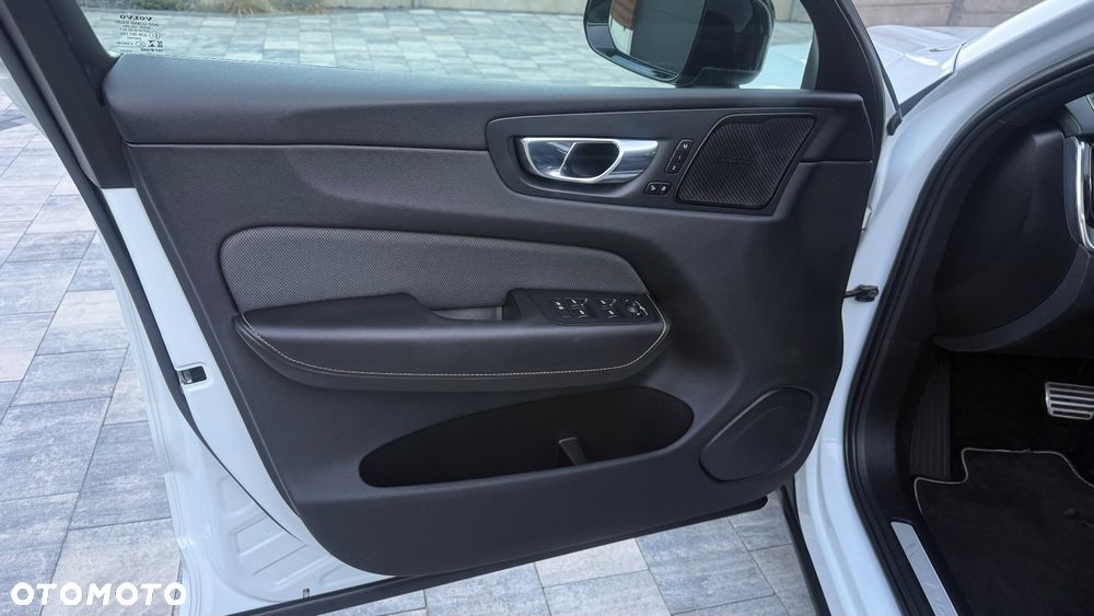 Volvo XC 60 - 34