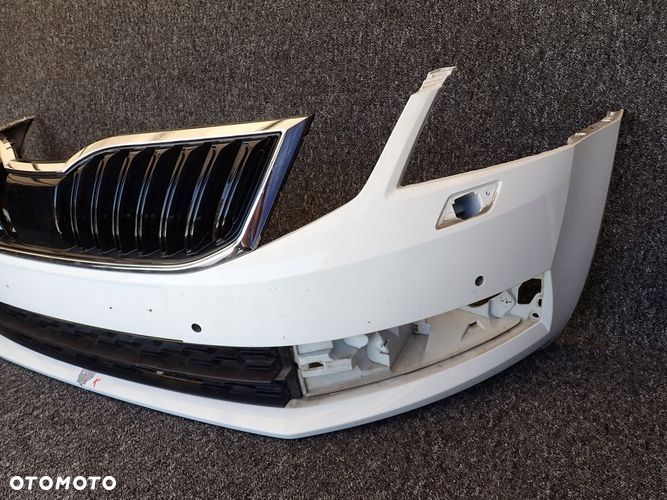 SKODA OCTAVIA III LIFT 17- zderzak przedni przód - 4