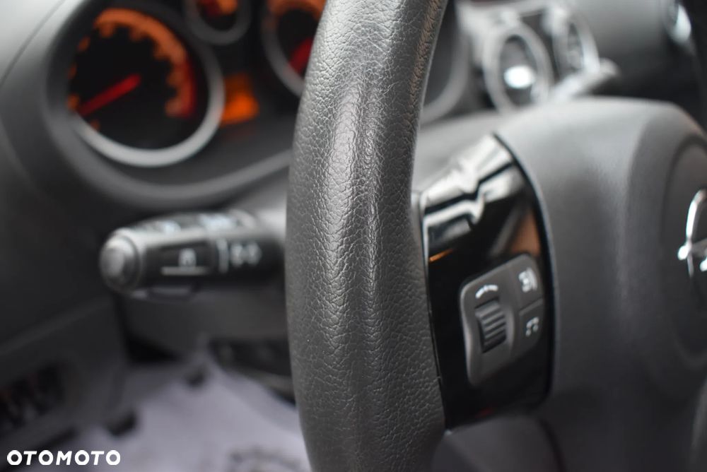 Opel Corsa - 27
