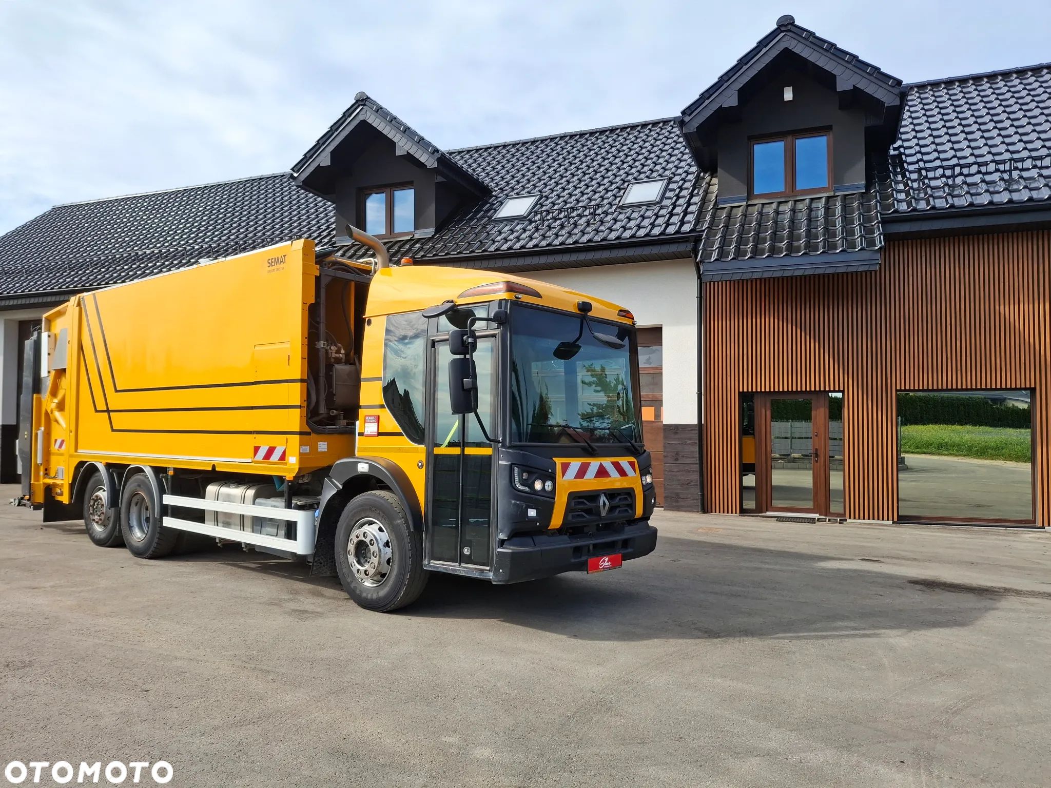 Renault Trucks D-Acces Śmieciarka Dwukomorowa Semat Zoeller Euro 6 2020r Odpady Segregacja 2 Komory 3 Osie - 1