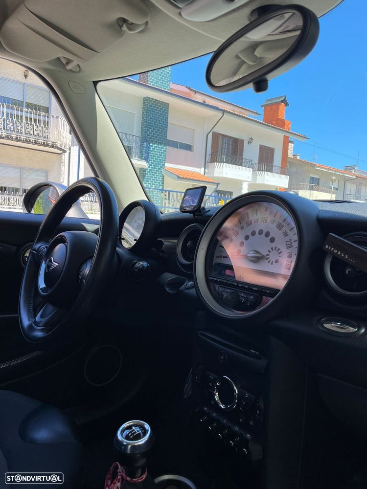 MINI 3 Portas Cooper S - 5