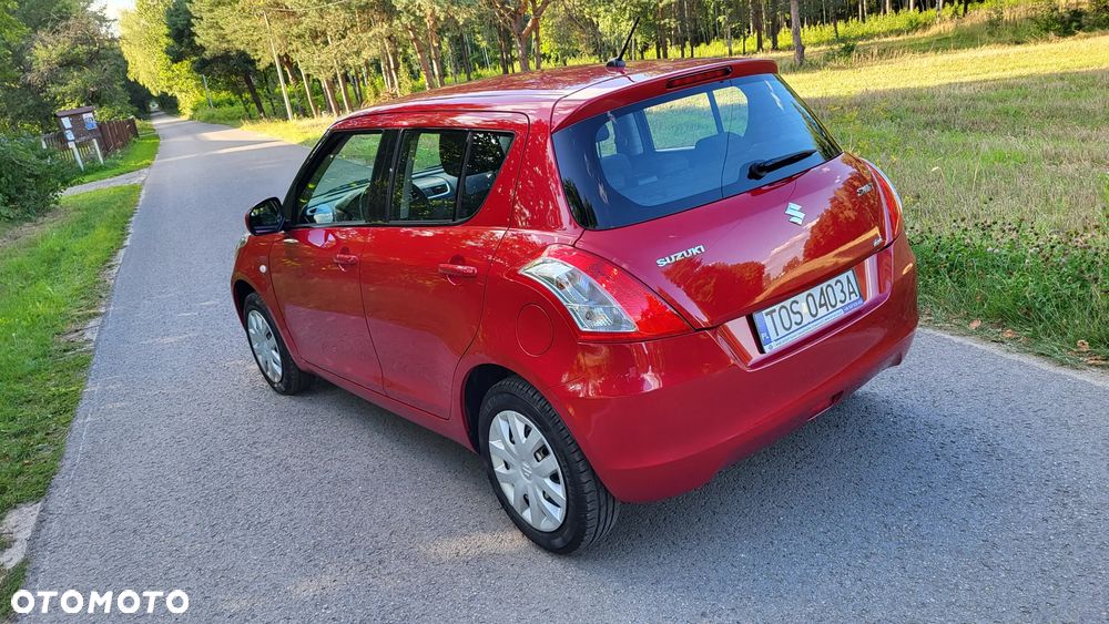 Suzuki Swift - 9