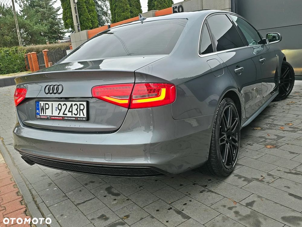 Audi A4 Limousine 2.0 TFSI Quattro S tronic - 11
