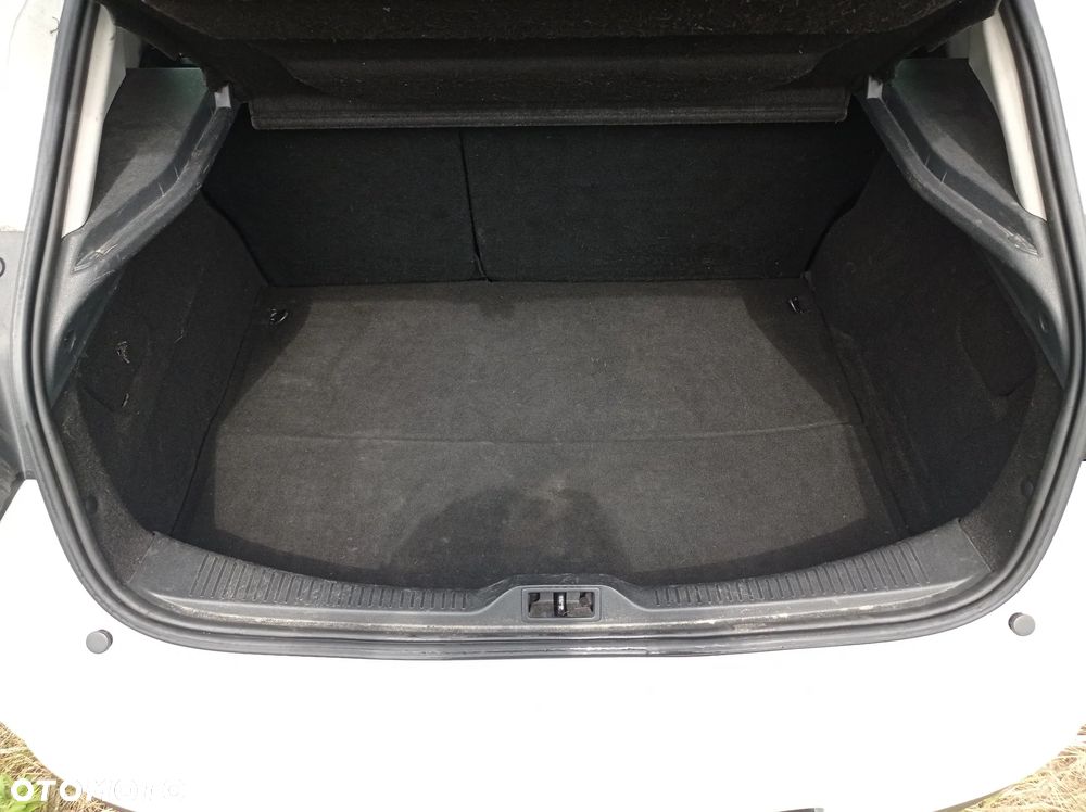 Renault Megane 1.9 dCi Privilege Euro5 - 10