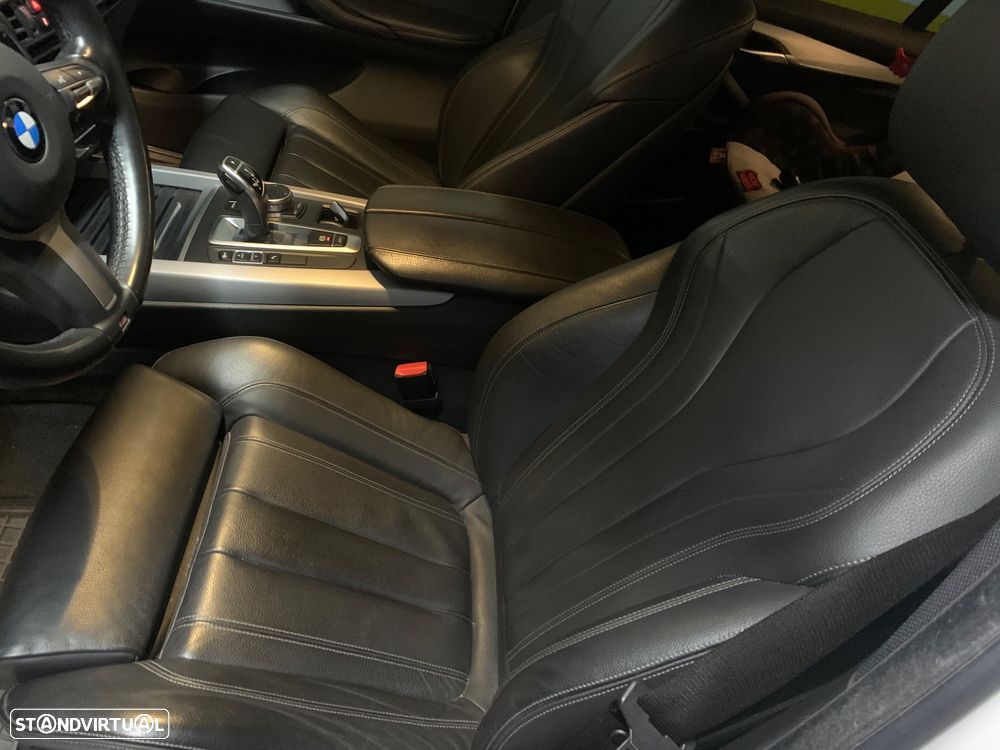 BMW X5 25 d sDrive Comfort 7L - 12