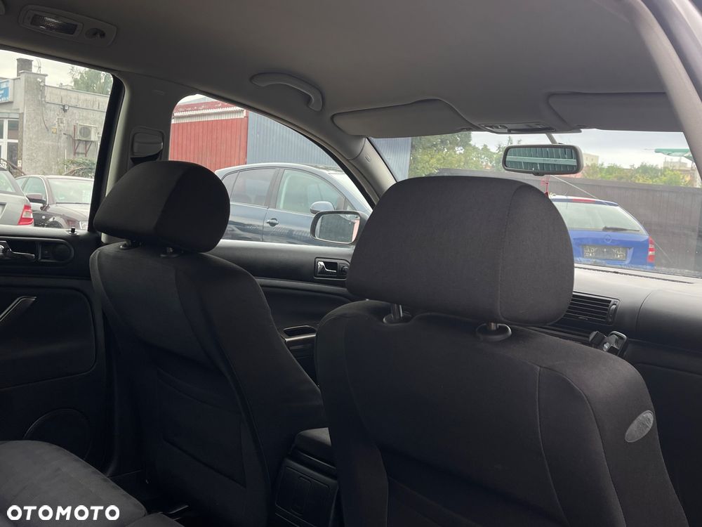Volkswagen Passat 1.9 TDI - 19