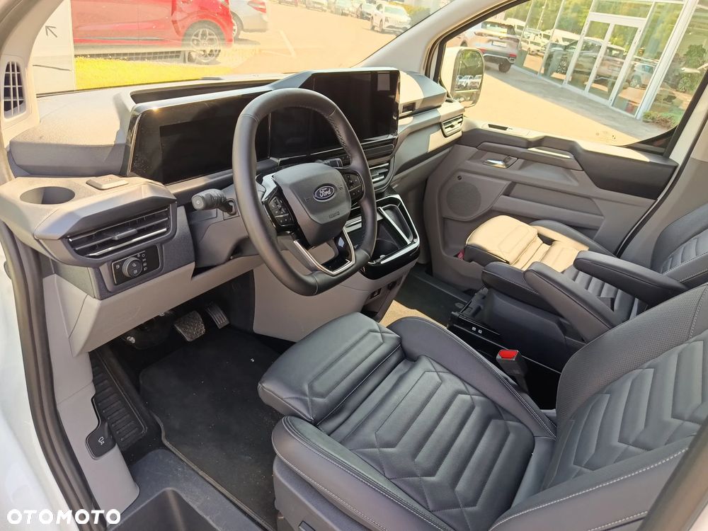 Ford Tourneo Custom 2.5 PHEV CVT 340 L2 Titanium X - 20