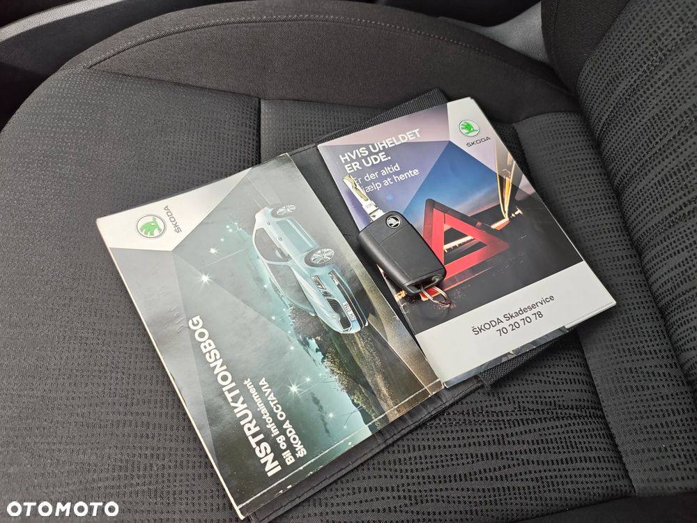 Skoda Octavia 1.5 TSI ACT DSG Ambition - 20