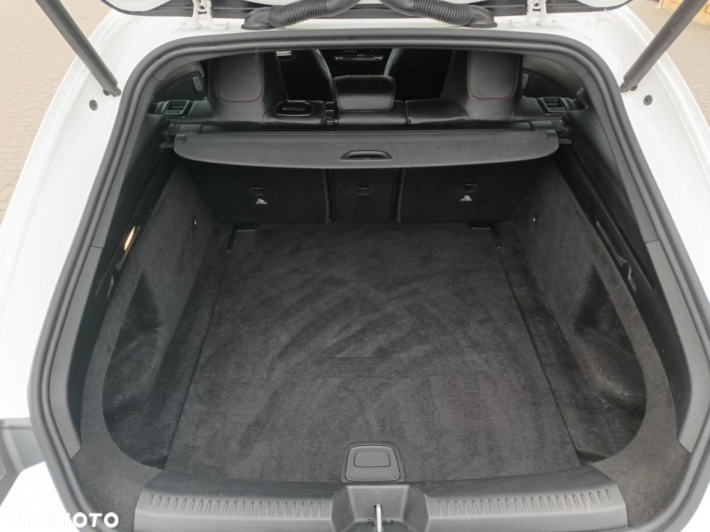 Mercedes-Benz CLA - 14