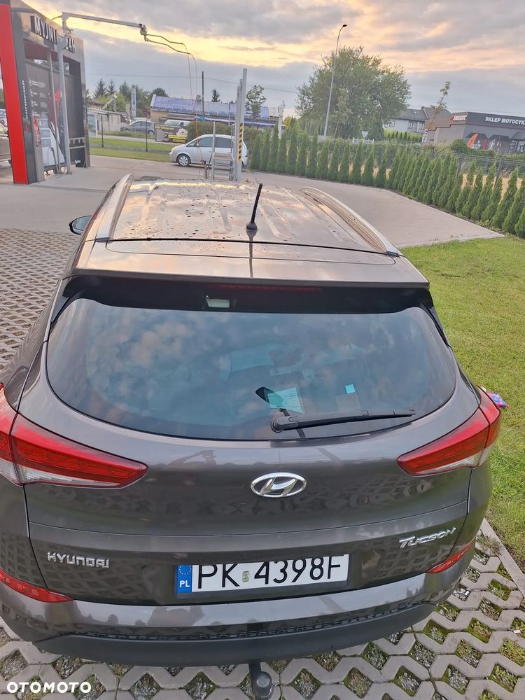 Hyundai Tucson 1.7 CRDI BlueDrive GO Plus 2WD DCT - 11