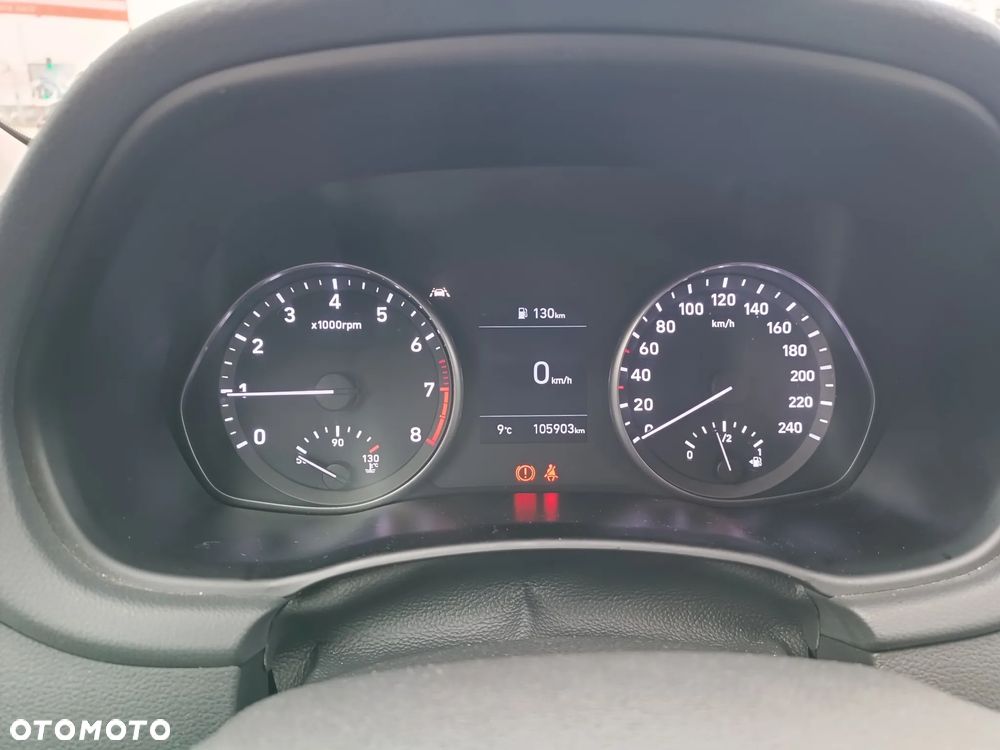 Hyundai i30 1.5 DPI Classic + - 20