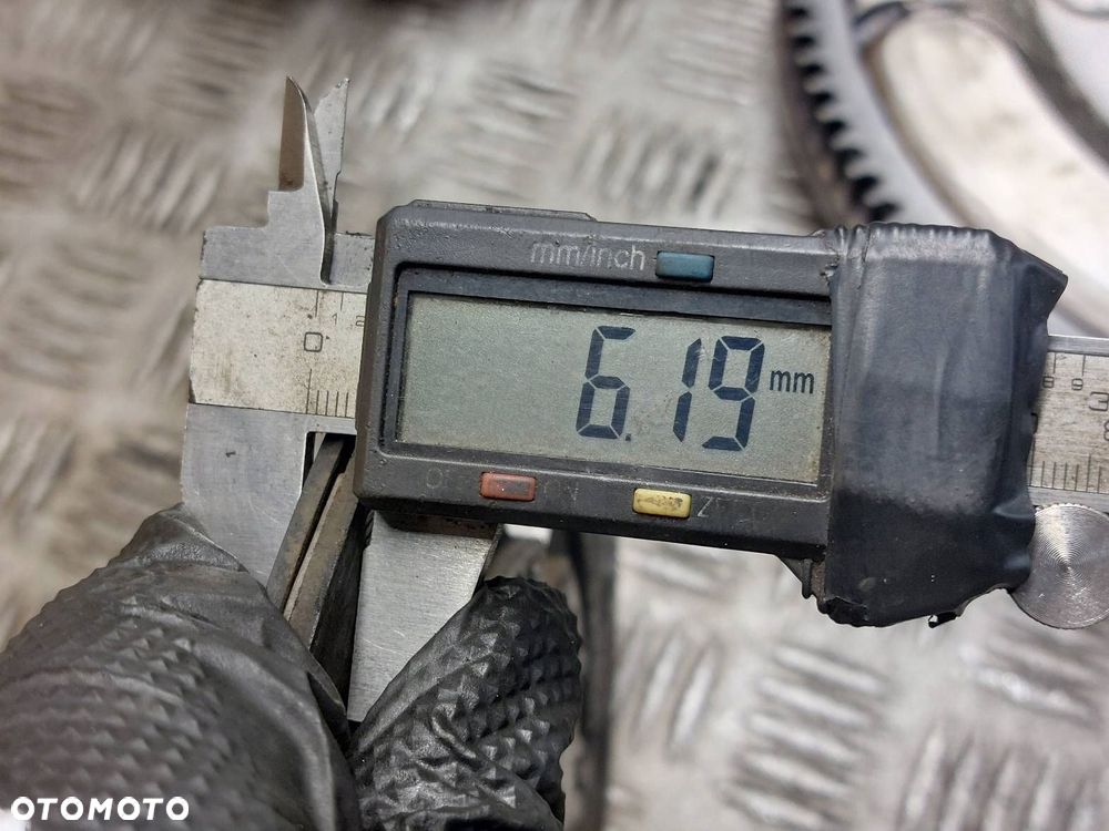 KOŁO DWUMASOWE TARCZA DOCISK ŁOŻYSKO OPOROWE FORD FOCUS MK2 1.6 TDCI - 10