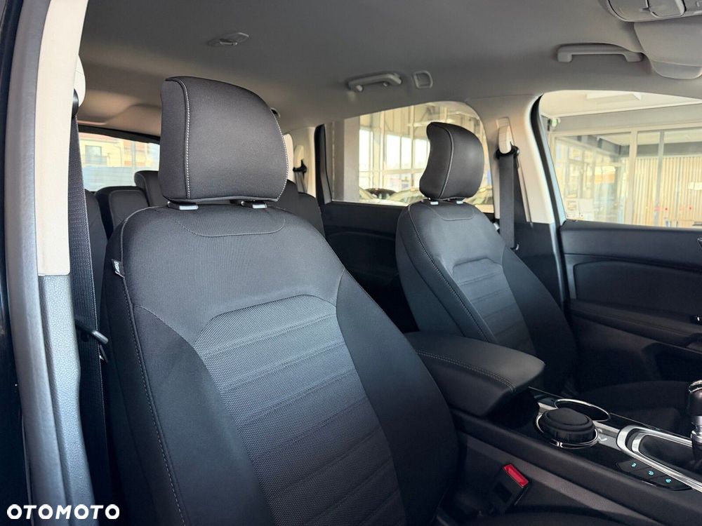 Ford S-Max 2.0 EcoBlue Titanium - 40