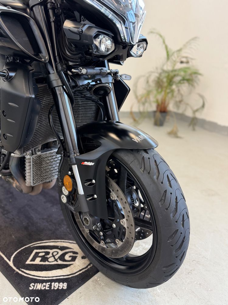 Yamaha MT - 5
