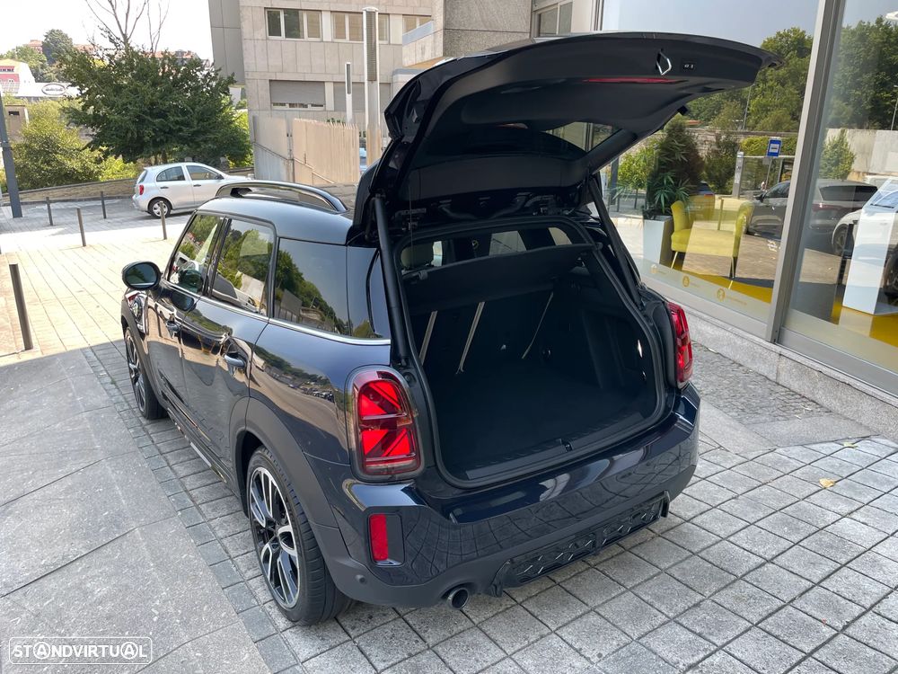 MINI Countryman Cooper SE ALL4 Auto - 34