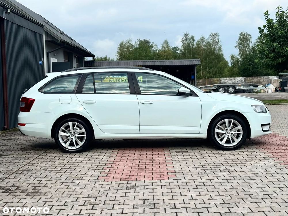Skoda Octavia 1.6 TDI (Green tec) Style - 10