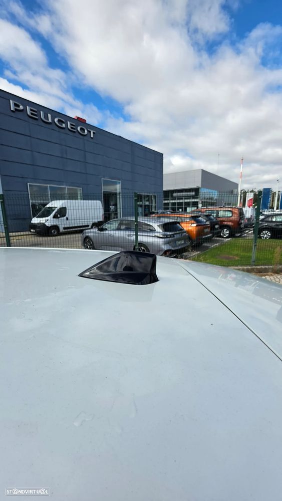 Peugeot 308 1.6 Hybrid Allure Pack e-EAT8 - 21
