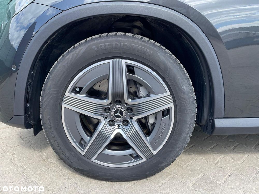 Mercedes-Benz GLC - 16