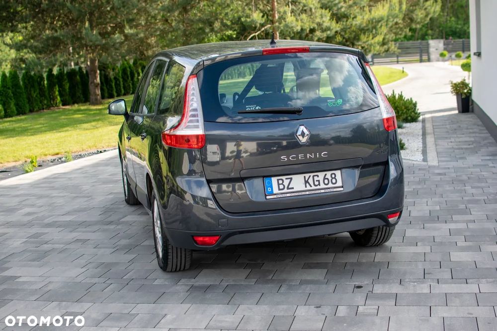Renault Grand Scenic 1.6 16V 110 Dynamique - 24