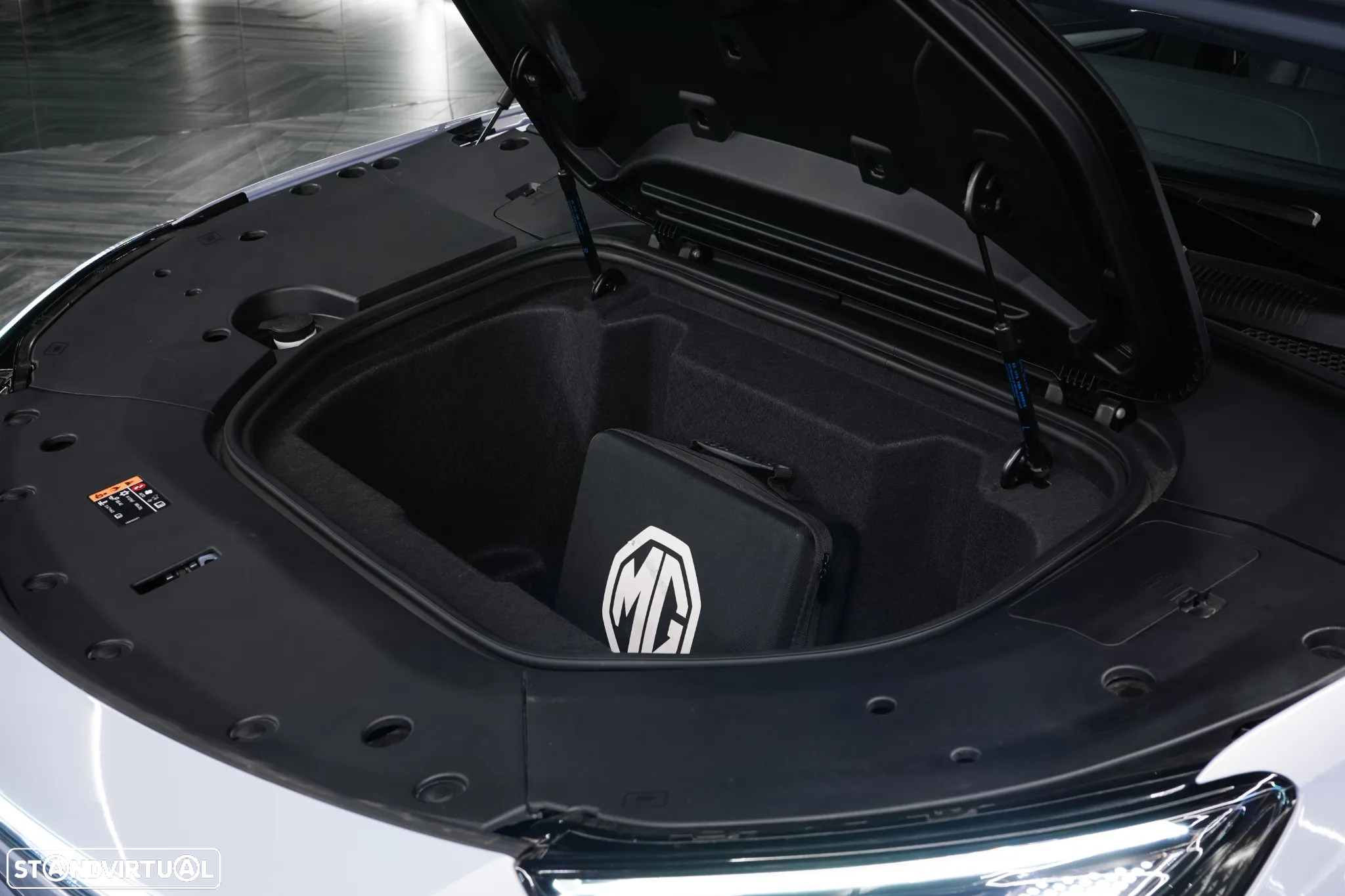 MG Marvel R 70 kWh Luxury - 10