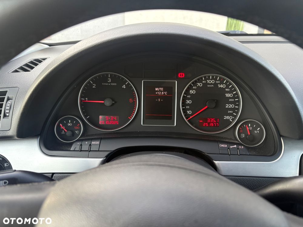 Audi A4 - 13